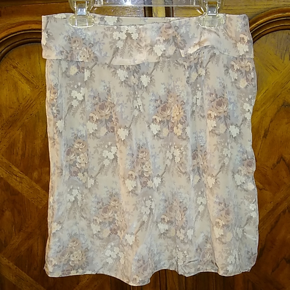 Forever New Silk Floral Crêpe de Chine Skirt Sz 8